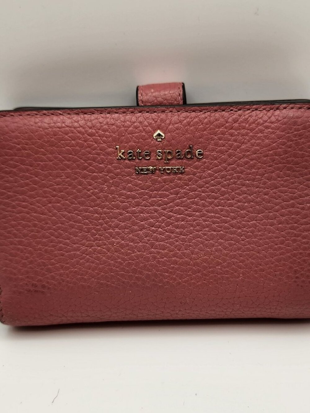 Kate Spade medium compact bifold wallet Leila pink leather NWOT
